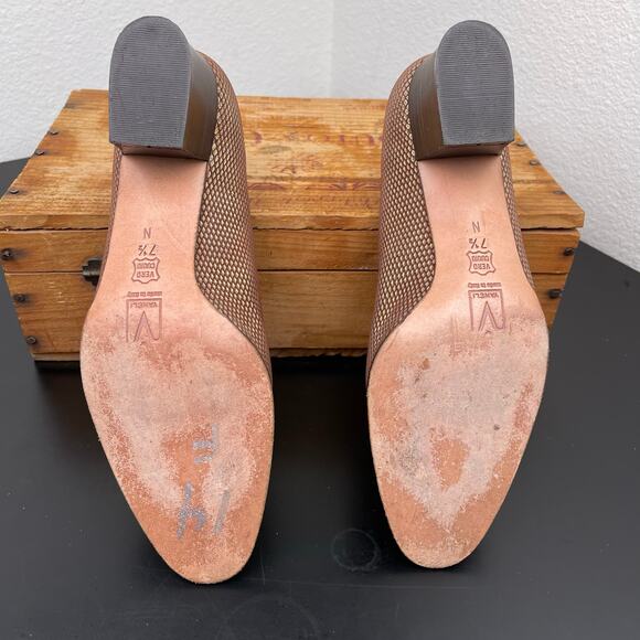 VANELi Italy Pumps 7.5N Brown Textured Leather Low Heel Comfort Dress Shoe Women - Picture 10 of 11